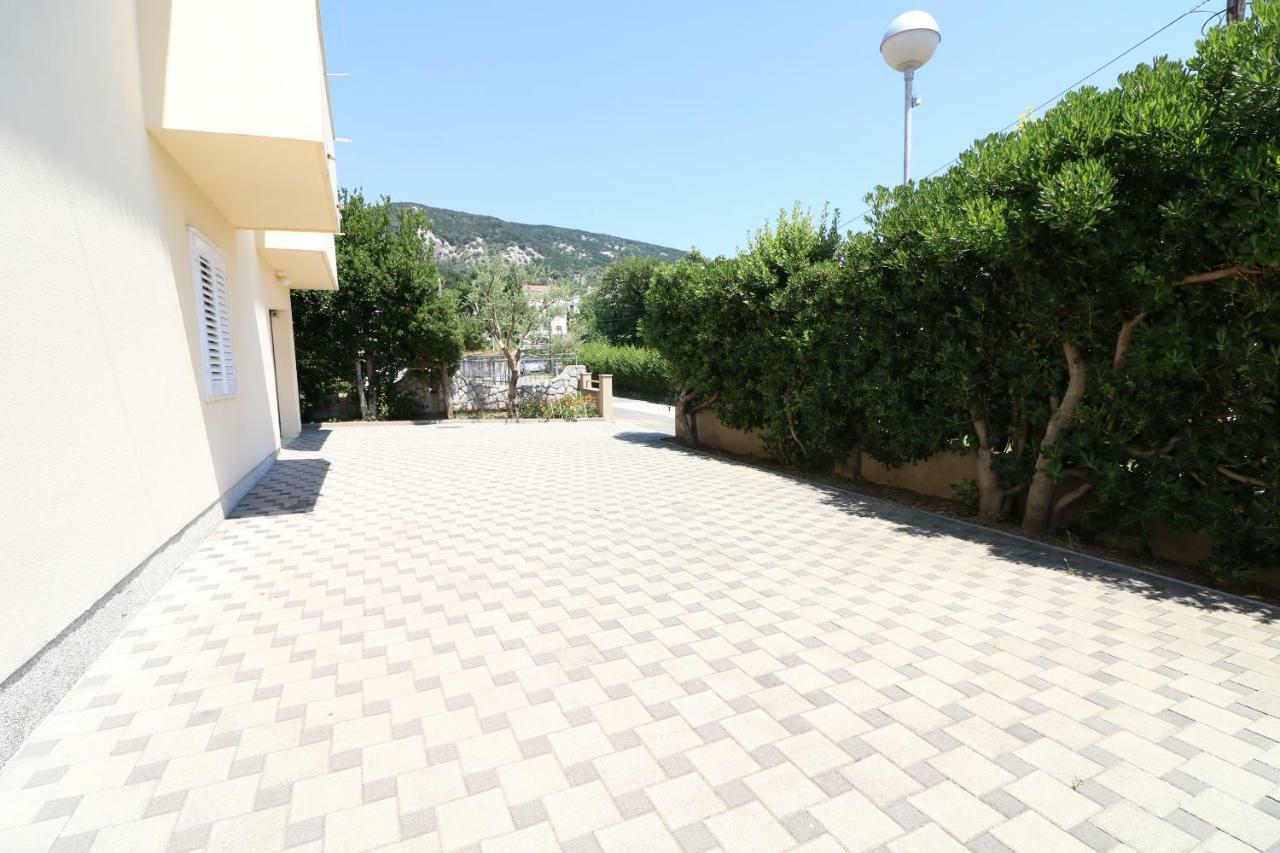 Apartments & Room Jagoda Baška Exterior foto